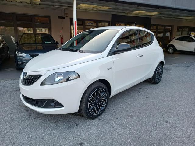 LANCIA Ypsilon 1.0 Hybrid SilverPlus - KM.ZERO - PRONTA CONSEGNA Immagine 0