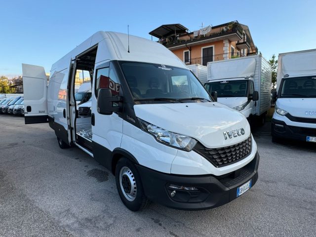 IVECO DAILY 35C16 2.3 E6  FURGONE XXL H3 Immagine 4