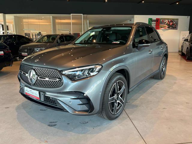 MERCEDES-BENZ GLC 220 d 4Matic Premium Immagine 2