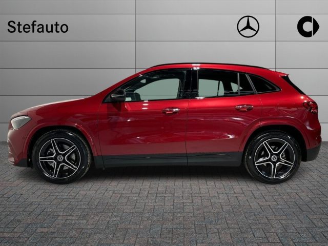 MERCEDES-BENZ GLA 180 d Automatic AMG Line Advanced Plus Immagine 2