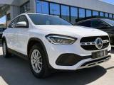 MERCEDES-BENZ GLA 200 d Automatic Sport