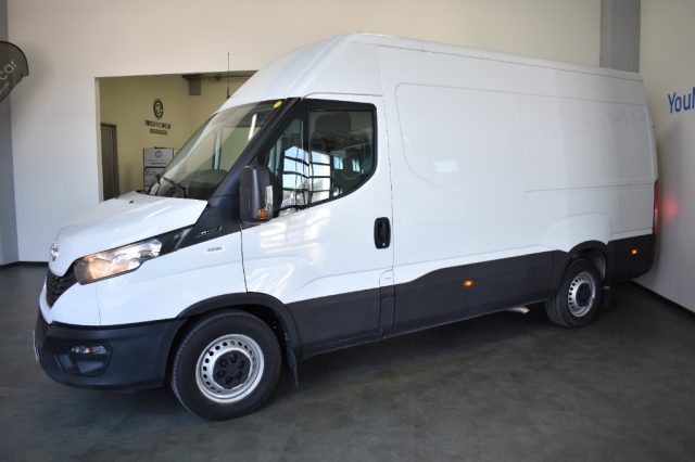 IVECO Daily 35S16V 2.3 HPT PM-SL-TM Furgone Immagine 2