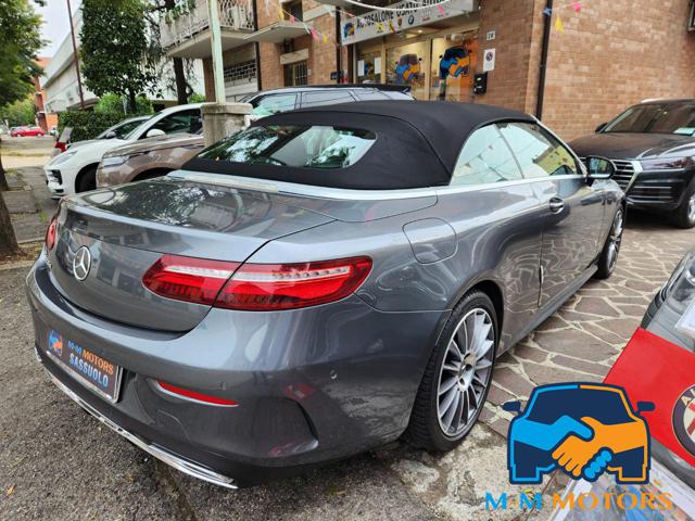 MERCEDES-BENZ E 220 d Auto 4Matic Cabrio Premium Plus Immagine 3