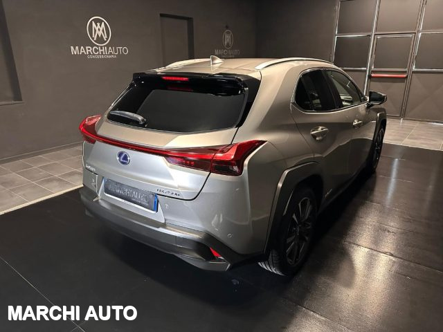 LEXUS UX Full Electric UX Hybrid Executive Immagine 4