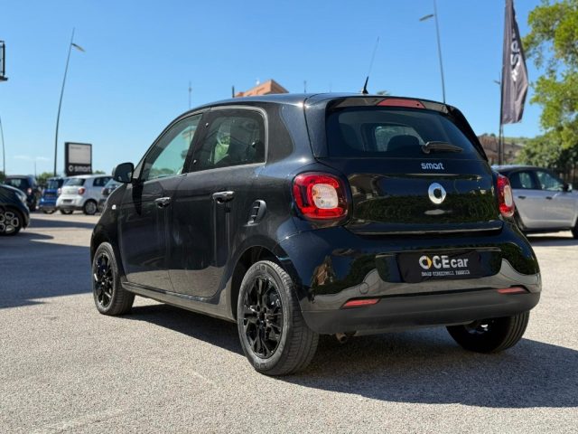 SMART ForFour 70 1.0 UNICO PROPRIETARIO SOLO KM. 31.476 GARANZIA Immagine 4