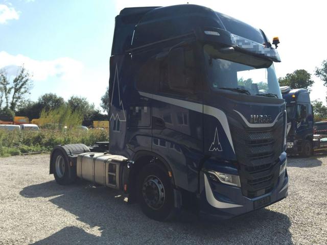 IVECO S-WAY 480 Immagine 2