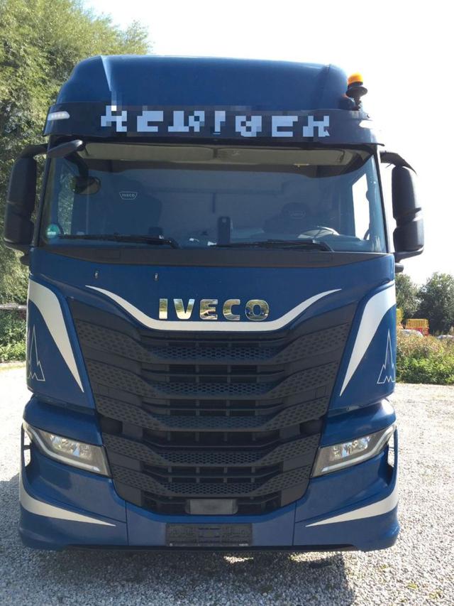 IVECO S-WAY 480 Immagine 1