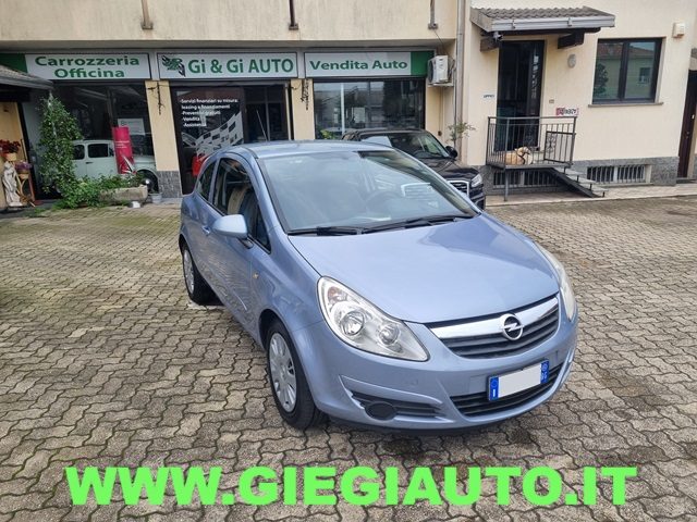 OPEL Corsa 1.2 3 porte Club Immagine 1