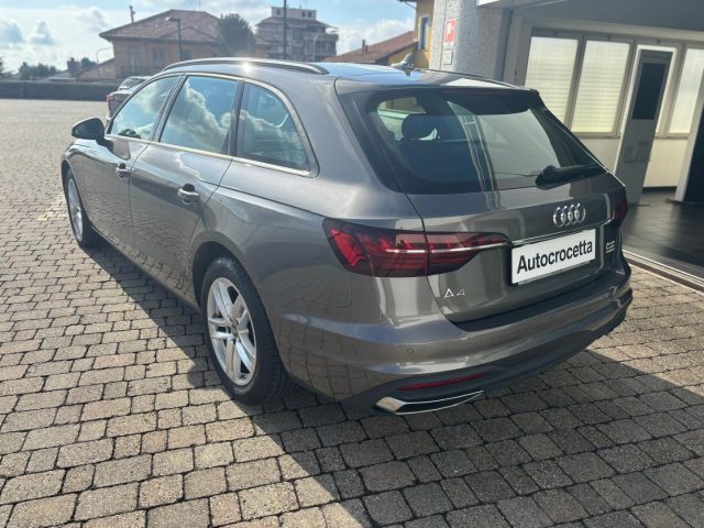 AUDI A4 Avant 35 TFSI S tronic Business Advanced Immagine 2