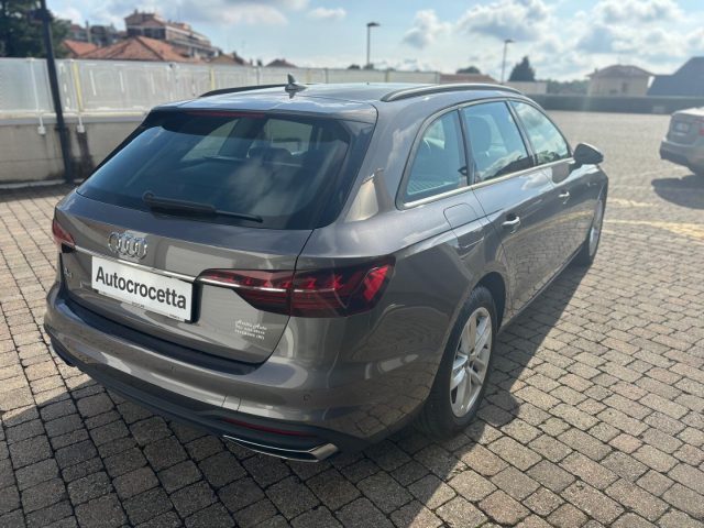 AUDI A4 Avant 35 TFSI S tronic Business Advanced Immagine 4