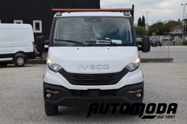 IVECO Daily 35 R. singola 2.3 Cabinato Immagine 1