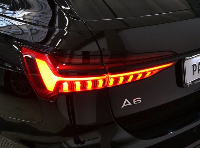 AUDI A6 AVANT 55 2.0 TFSIE QUATTRO STRON - foto 23
