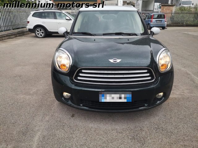 MINI Countryman Mini 2.0 16V Cooper D Countryman Automatica Immagine 1