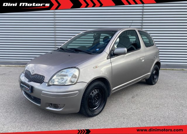 TOYOTA Yaris 1.0i 16V cat 3 porte Sol OK NEOPATETNATO Immagine 0