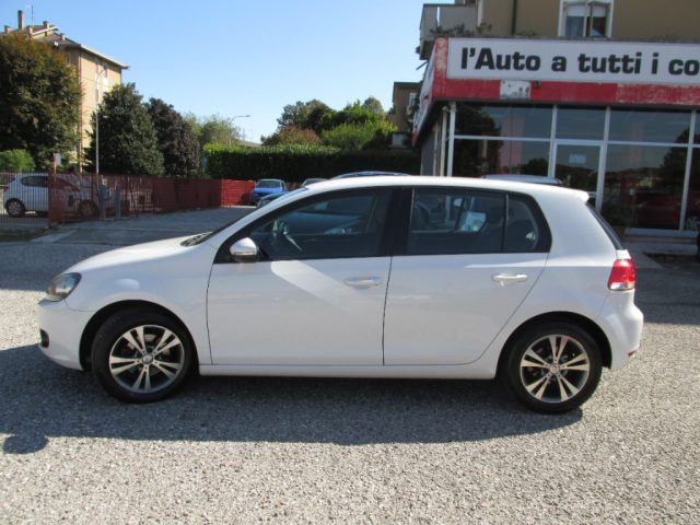 VOLKSWAGEN Golf 1.6 TDI DPF 5p. Comfortline -EURO 5/B-"PRONTO USO" Immagine 1