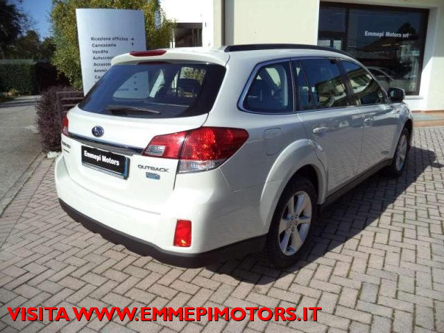 SUBARU OUTBACK 2.0D CVT Exclusive Immagine 4