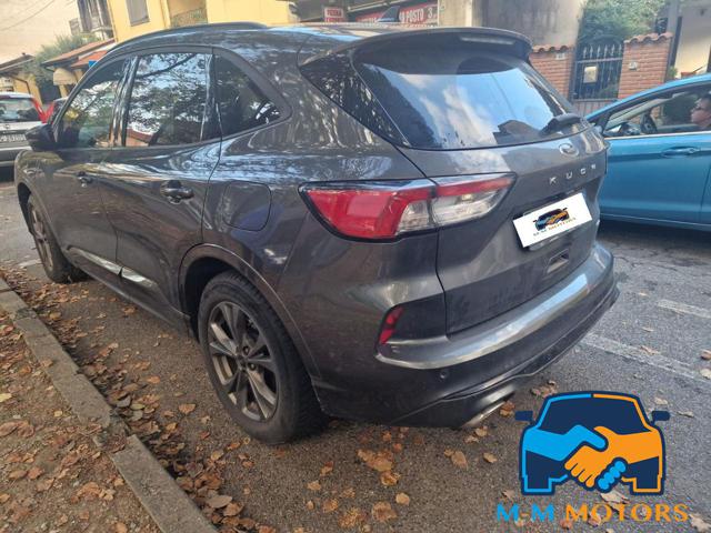 FORD Kuga 2.5 Plug In Hybrid 225 CV CVT 2WD ST-Line Immagine 4