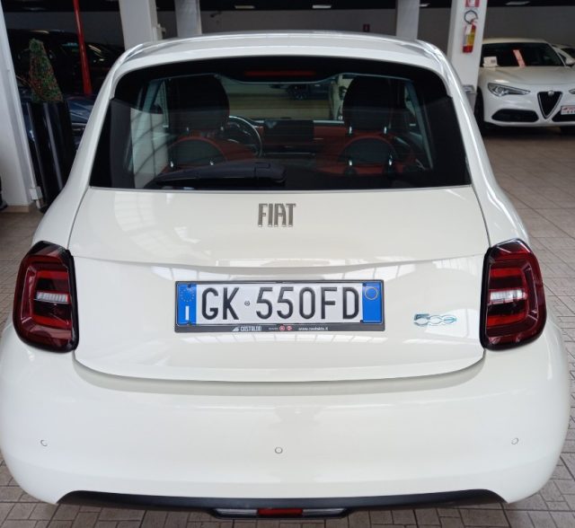 FIAT 500 Red Berlina 23,65 kWh Immagine 2