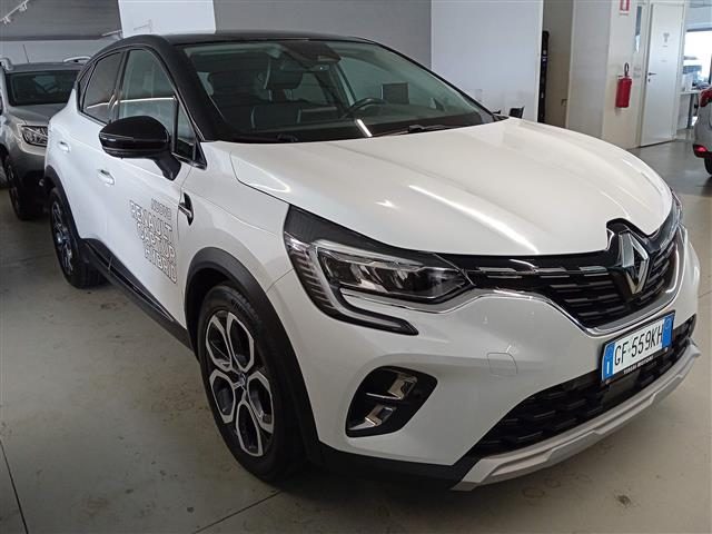 RENAULT Captur 1.6 E-TECH Hybrid Intens Auto Immagine 4