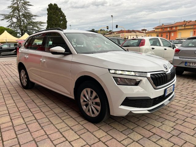 SKODA Kamiq 1.0 G-Tec Ambition Immagine 1