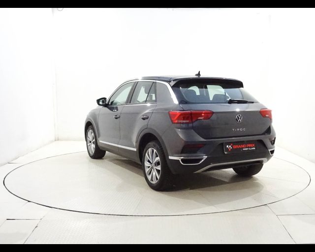 VOLKSWAGEN T-Roc 2.0 TDI SCR Business BlueMotion Technology Immagine 3