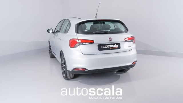 FIAT Tipo 1.6 Mjt S&S 5 porte Lounge Immagine 3