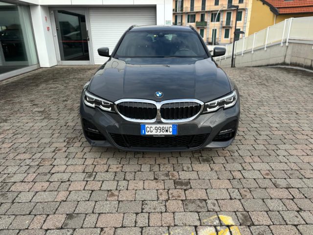 BMW 320 d 48V xDrive Touring Msport Immagine 2