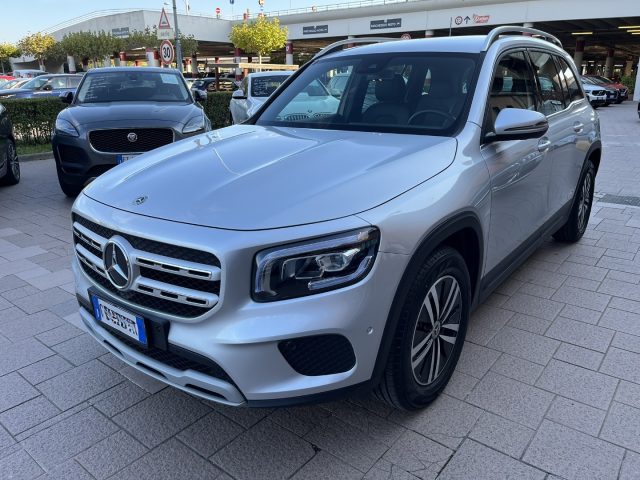 MERCEDES-BENZ GLB 200 Automatic Business Extra Immagine 0