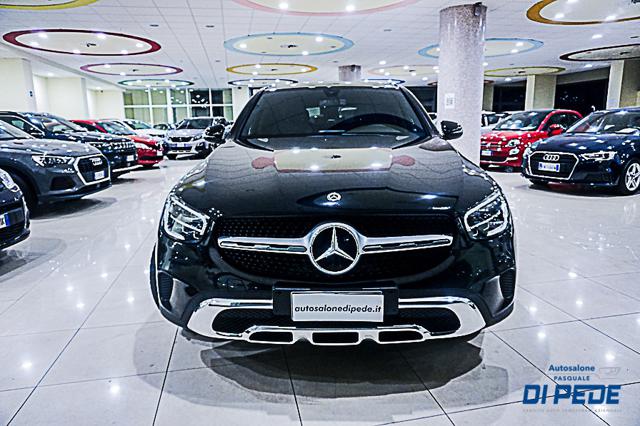 MERCEDES-BENZ GLC 220 d 4Matic Coupé Business Immagine 1