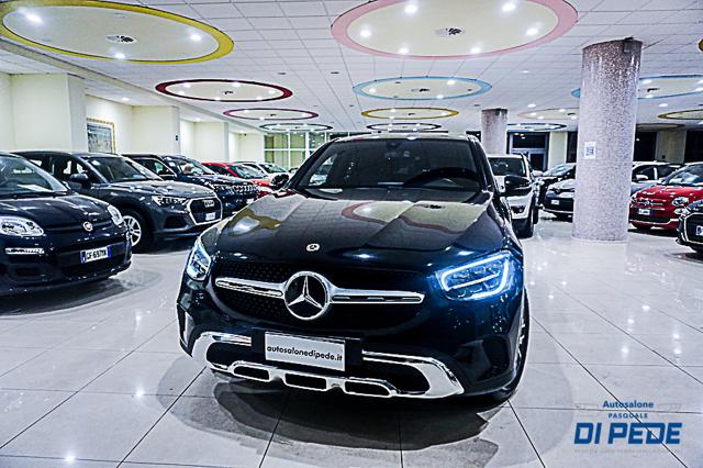 MERCEDES-BENZ GLC 220 d 4Matic Coupé Business Immagine 0