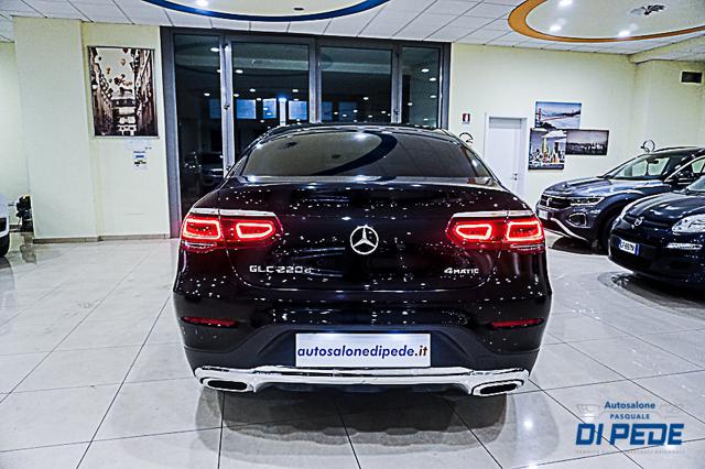 MERCEDES-BENZ GLC 220 d 4Matic Coupé Business Immagine 4