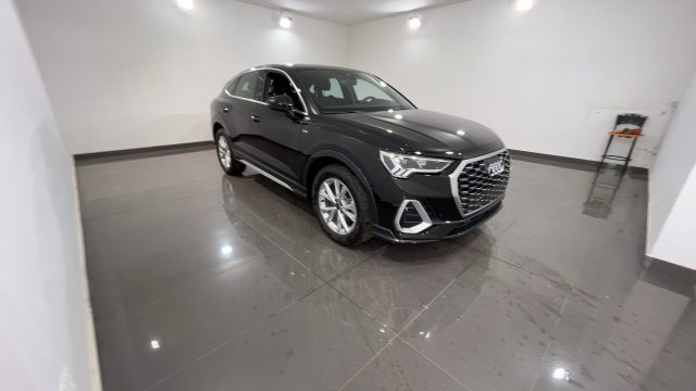 AUDI Q3 35 SPB TDI S line edition Int/Est #Camera Immagine 2