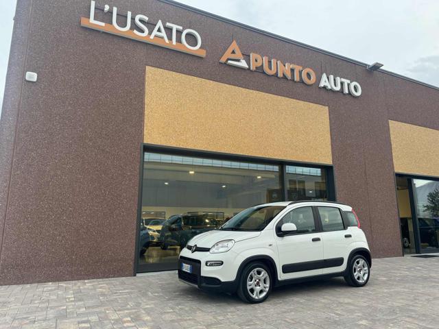 FIAT Panda 1.0 FireFly S&S Hybrid Red Immagine 0