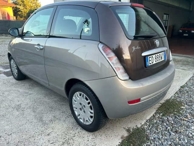 LANCIA Ypsilon 1.2 Argento-OK NEOPATENTATI-CINGHIA FATTA Immagine 3