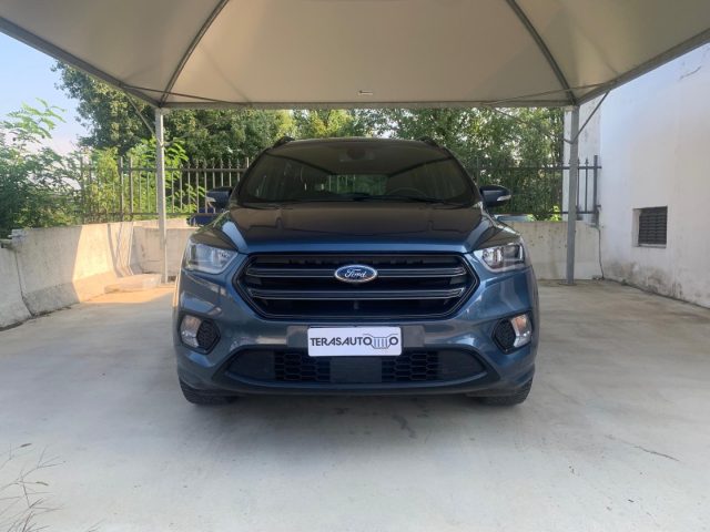 FORD Kuga 1.5 EcoBoost 120 CV S&S 2WD Business POCHI KM Immagine 1