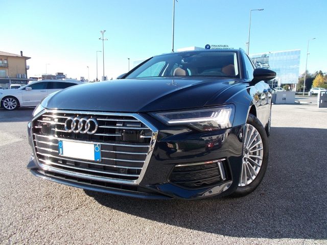 AUDI A6 Avant 40 2.0 TDI quattro ultra S tronic Sport Immagine 3