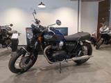 TRIUMPH Bonneville T100 STEALTH EDITION