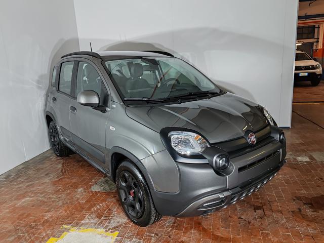 FIAT Panda Cross 1.0 Hybrid 70cv Cross+Clima Auto 36 Rate da 177,95 Immagine 2