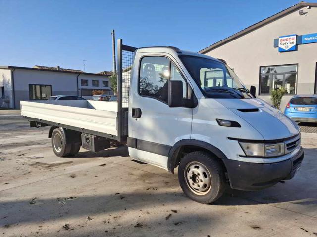 IVECO DAILY  3.0 35C 14 HPT Immagine 0