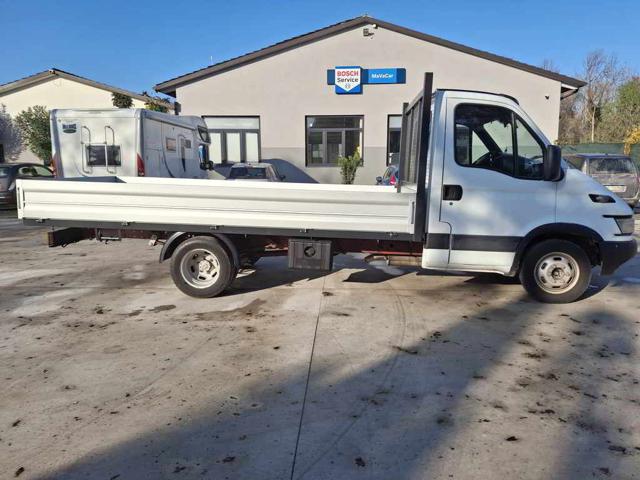 IVECO DAILY  3.0 35C 14 HPT Immagine 1