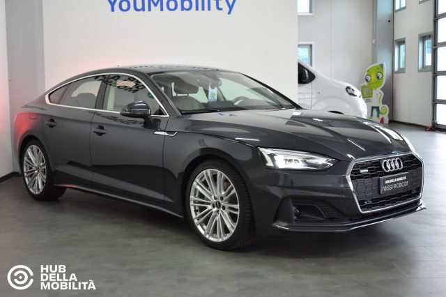 AUDI A5 40 TDI quattro S tronic Immagine 1