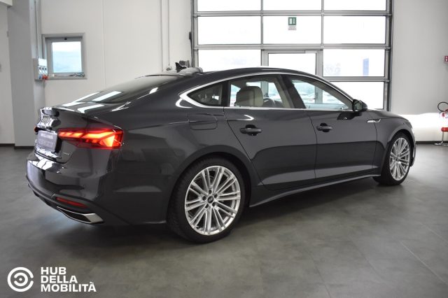 AUDI A5 40 TDI quattro S tronic Immagine 3