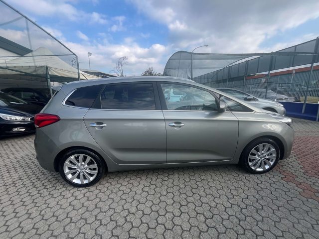 KIA Carens Carens 1.7 crdi Class 115cv 5p. Immagine 2