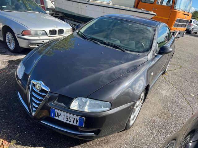 ALFA ROMEO GT 1.8 16V TS Distinctive *SOLO COMMERCIANTI* Immagine 0