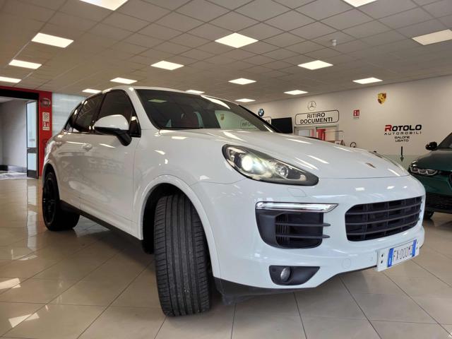 PORSCHE Cayenne 3.0 Diesel Platinum Edition Immagine 3