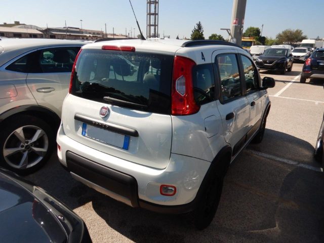 FIAT Panda 0.9 t.air t. 4x4 s&s 85cv my19 Immagine 1