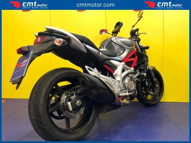 SUZUKI Gladius 650 Garantita e Finanziabile Immagine 3