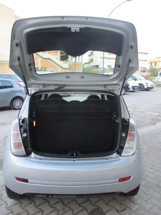 LANCIA Ypsilon 1.2 69 CV Diva Immagine 4