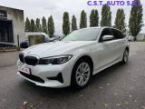 BMW 320 d xDrive Touring Business Advantage