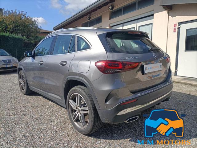 MERCEDES-BENZ GLA 250 e Plug-in hybrid Automatic Premium AMG Immagine 3